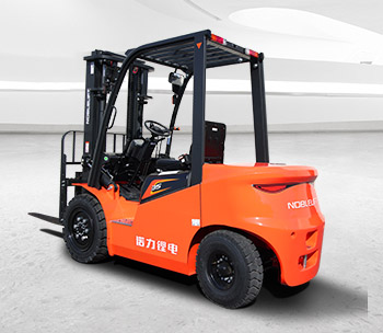 平衡重式叉車(chē)